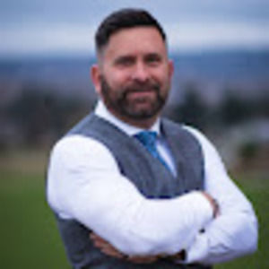 Meet your Posher, Stephen